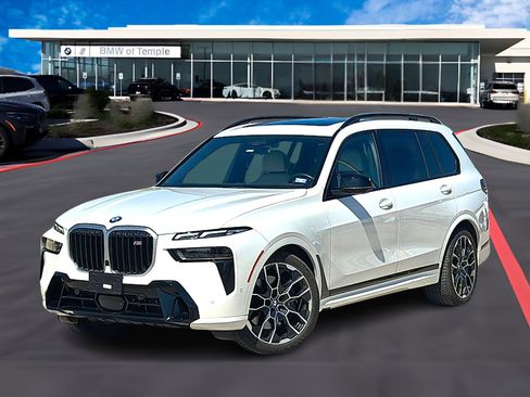 Used 2024 BMW X7 M60i w/ Executive Package image 1