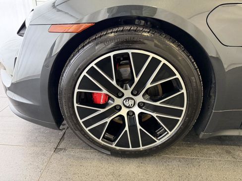 Used 2023 Porsche Taycan 4S image 10