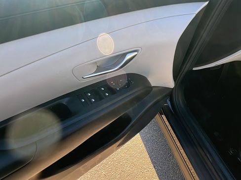 Used 2025 Hyundai Tucson SEL image 15