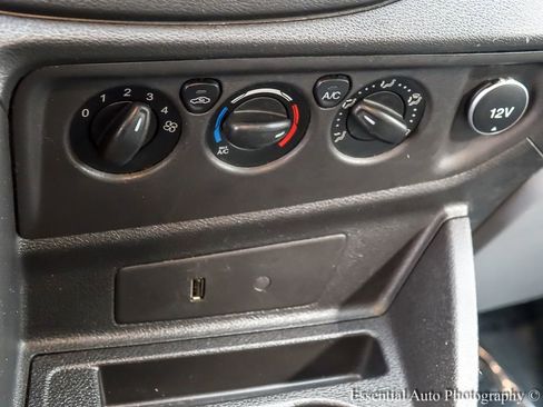 Used 2017 Ford Transit 150 XL image 16