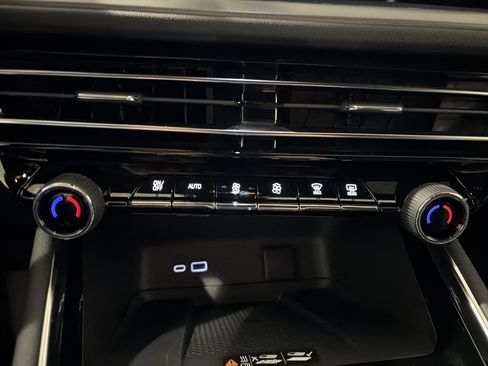 New 2026 Chevrolet Traverse LT w/ Sun and Wheel Package image 27