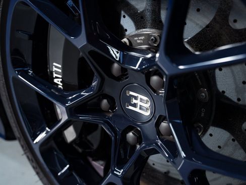 Used 2023 Bugatti Chiron AWD/4WD image 12