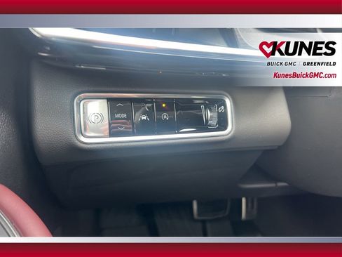 New 2026 Buick Envision Sport Touring image 22