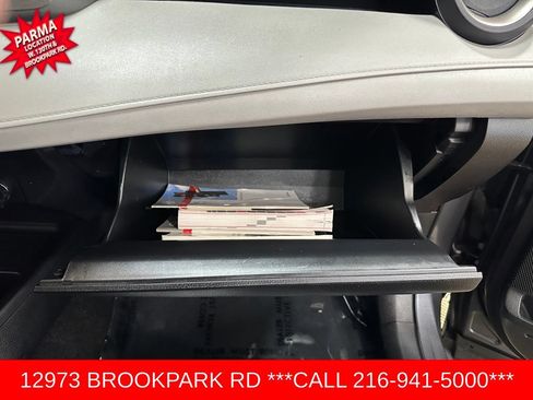 Used 2014 Toyota RAV4 LE AWD/4WD image 25