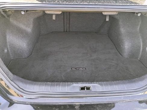 Used 2022 Nissan Altima 2.5 SR image 16