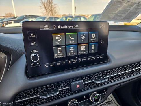 Used 2024 Honda HR-V EX-L image 17