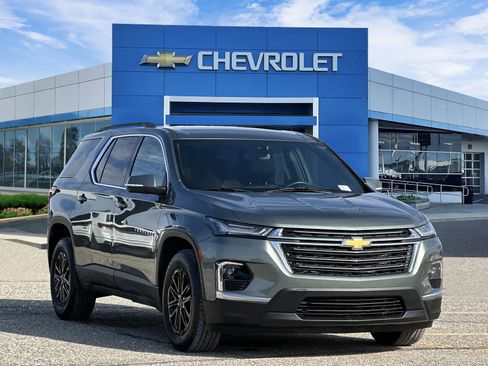 Certified 2023 Chevrolet Traverse LT image 6