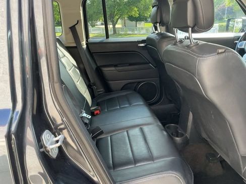 Used 2015 Jeep Patriot High Altitude AWD/4WD image 30