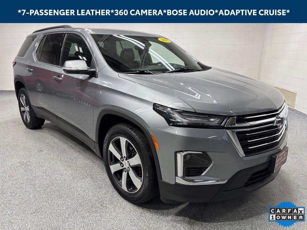 Used 2023 Chevrolet Traverse LT w/ LT Premium Package AWD/4WD image 1
