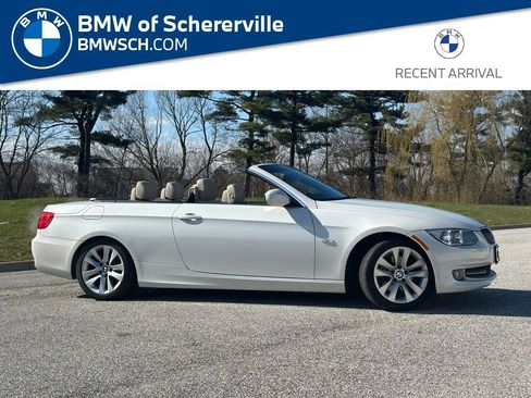 Used 2013 BMW 328i Convertible image 1