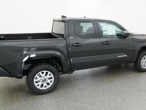 New 2026 Toyota Tacoma SR5 RWD image 13