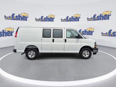Used 2025 Chevrolet Express 2500 w/ Driver Convenience Package RWD image 2