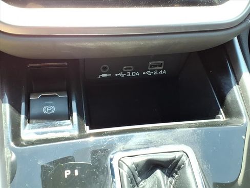 Used 2025 Subaru Outback Onyx Edition AWD/4WD image 26