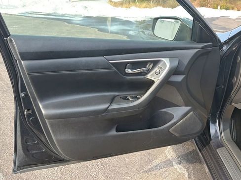Used 2015 Nissan Altima 2.5 S w/ Power Driver Seat Package image 13
