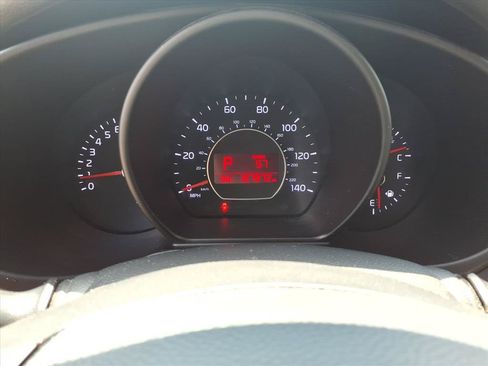 Used 2016 Kia Soul w/ Convenience Package FWD image 27