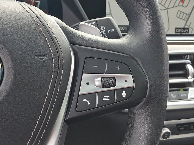 Used 2023 BMW X5 xDrive40i w/ Premium Package AWD/4WD image 8