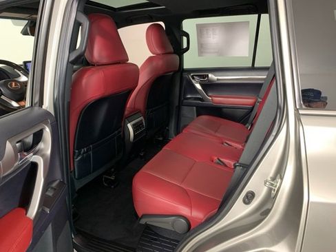 Used 2022 Lexus GX 460 Premium image 29