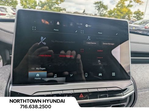 Used 2024 Jeep Compass Latitude image 20