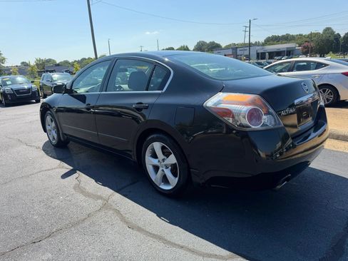 Used 2007 Nissan Altima 3.5 SE w/ Technology Pkg FWD image 5
