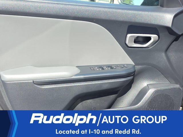 Used 2025 Kia K4 FWD image 10