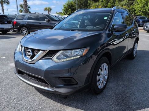 Used 2016 Nissan Rogue S w/ Appearance Package FWD image 8