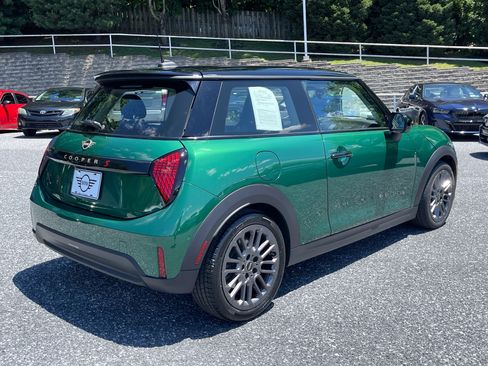 Used 2025 MINI Cooper S FWD image 6