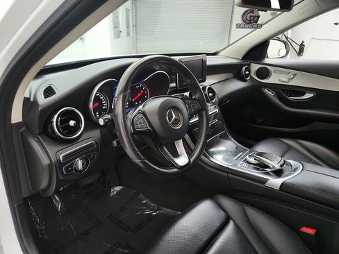 Used 2016 Mercedes-Benz C 300 4MATIC Sedan image 13