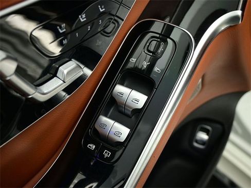 Used 2022 Mercedes-Benz S 500 4MATIC image 19