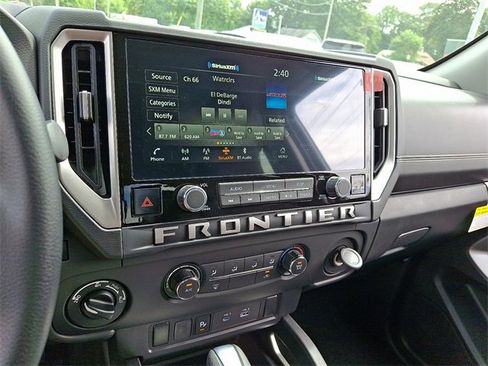 New 2025 Nissan Frontier SV image 6