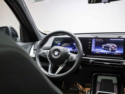 Used 2025 BMW X1 xDrive28i w/ Convenience Package image 16