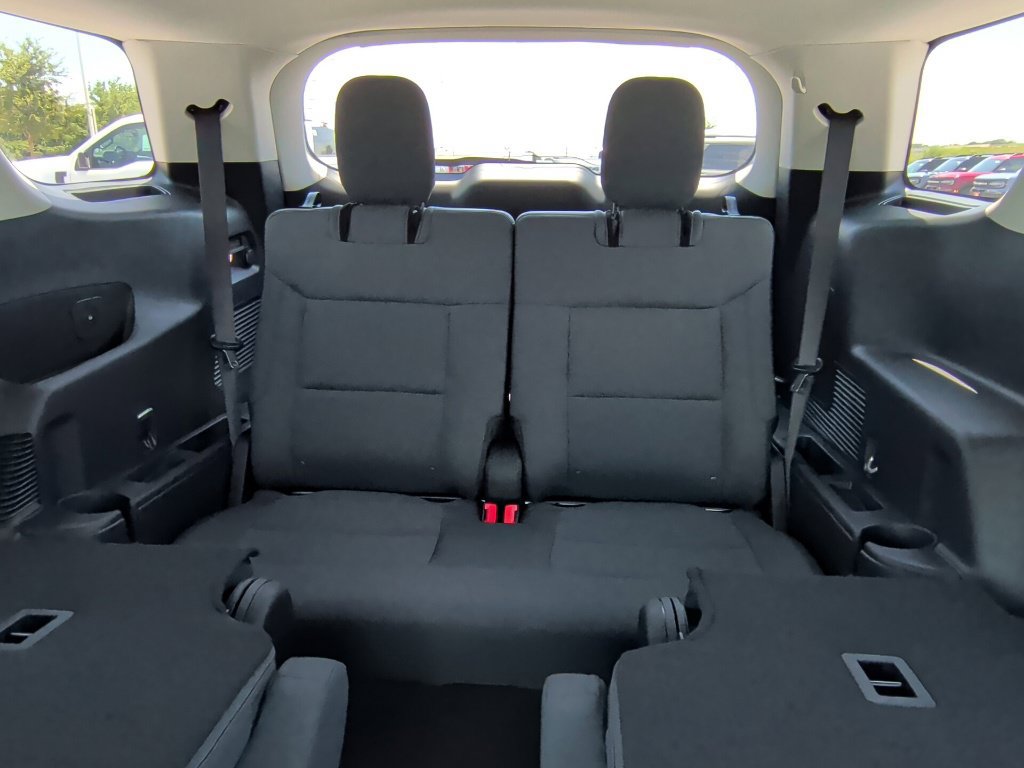 Used 2026 Ford Explorer Active RWD image 39