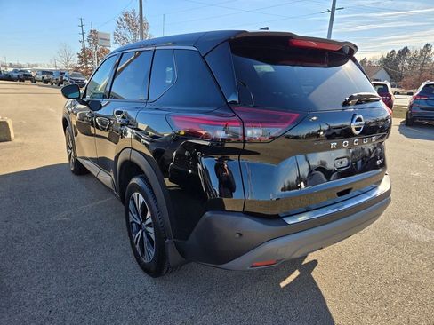 Used 2021 Nissan Rogue SV image 7
