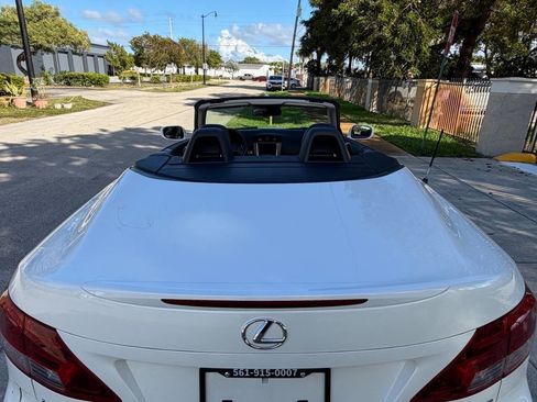 Used 2010 Lexus IS 350C image 8