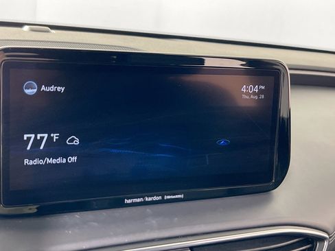 Used 2022 Hyundai Santa Fe Limited AWD/4WD image 15
