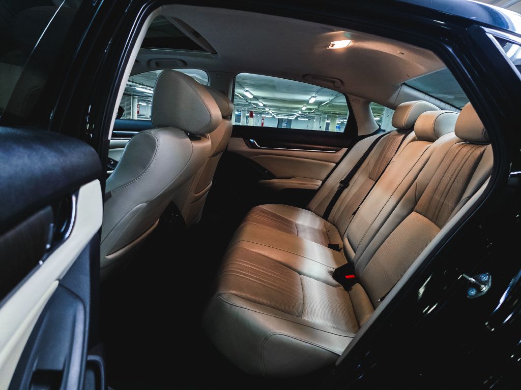 Used 2018 Honda Accord EX-L image 19