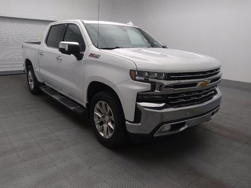 Used 2019 Chevrolet Silverado 1500 LTZ w/ LTZ Premium Package image 13