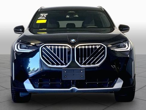 Used 2025 BMW X3 xDrive30i w/ Premium Package AWD/4WD image 4