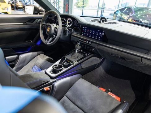 Used 2024 Porsche 911 GT3 image 32