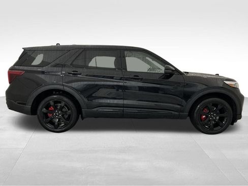 Used 2022 Ford Explorer ST w/ Equipment Group 401A image 5