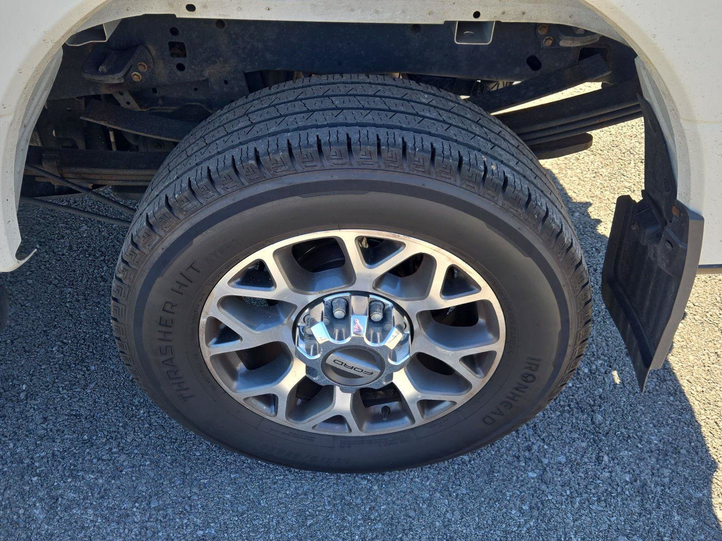 Used 2021 Ford F350 Lariat w/ Lariat Ultimate Package AWD/4WD image 11
