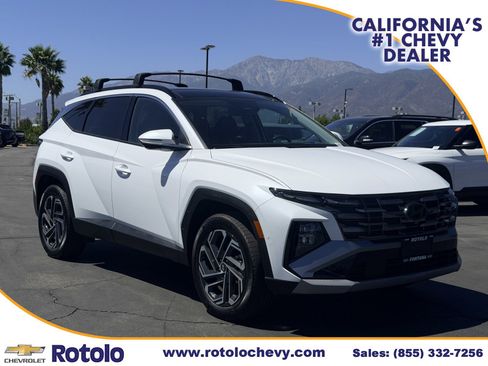 Used 2025 Hyundai Tucson Limited AWD/4WD image 1
