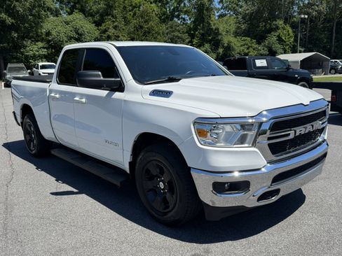 Used 2022 RAM 1500 Big Horn RWD image 3