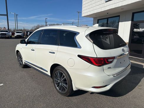 Used 2020 INFINITI QX60 Signature Edition image 6