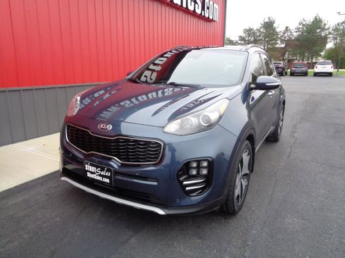 Used 2018 Kia Sportage SX image 1
