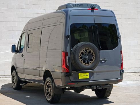 Used 2021 Mercedes-Benz Sprinter 2500 w/ Comfort Plus Package image 52