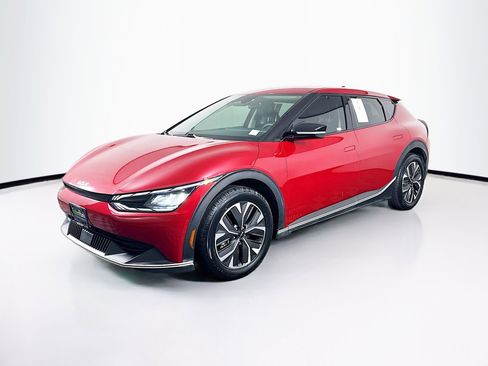 Used 2024 Kia EV6 Light image 3