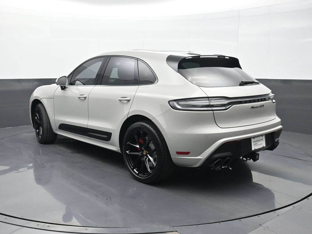 Certified 2025 Porsche Macan GTS AWD/4WD image 3