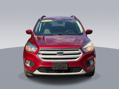 Used 2018 Ford Escape SE AWD/4WD image 2