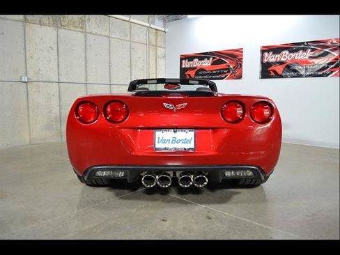 Used 2012 Chevrolet Corvette Grand Sport w/ 2LT Preferred Equipment Group RWD image 8