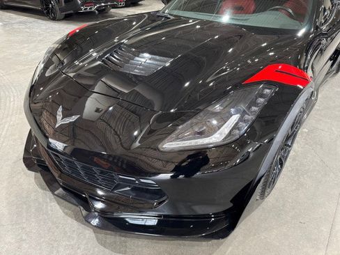 Used 2017 Chevrolet Corvette Grand Sport w/ Grand Sport Heritage Package image 33